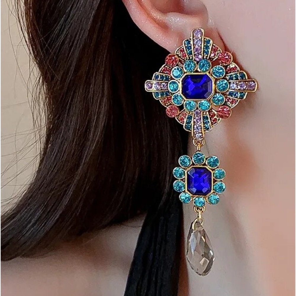 Colorful Crystal, Rhinestone Drop Medallion Dangle Vintage Look Party Earrings - Picture 9 of 10